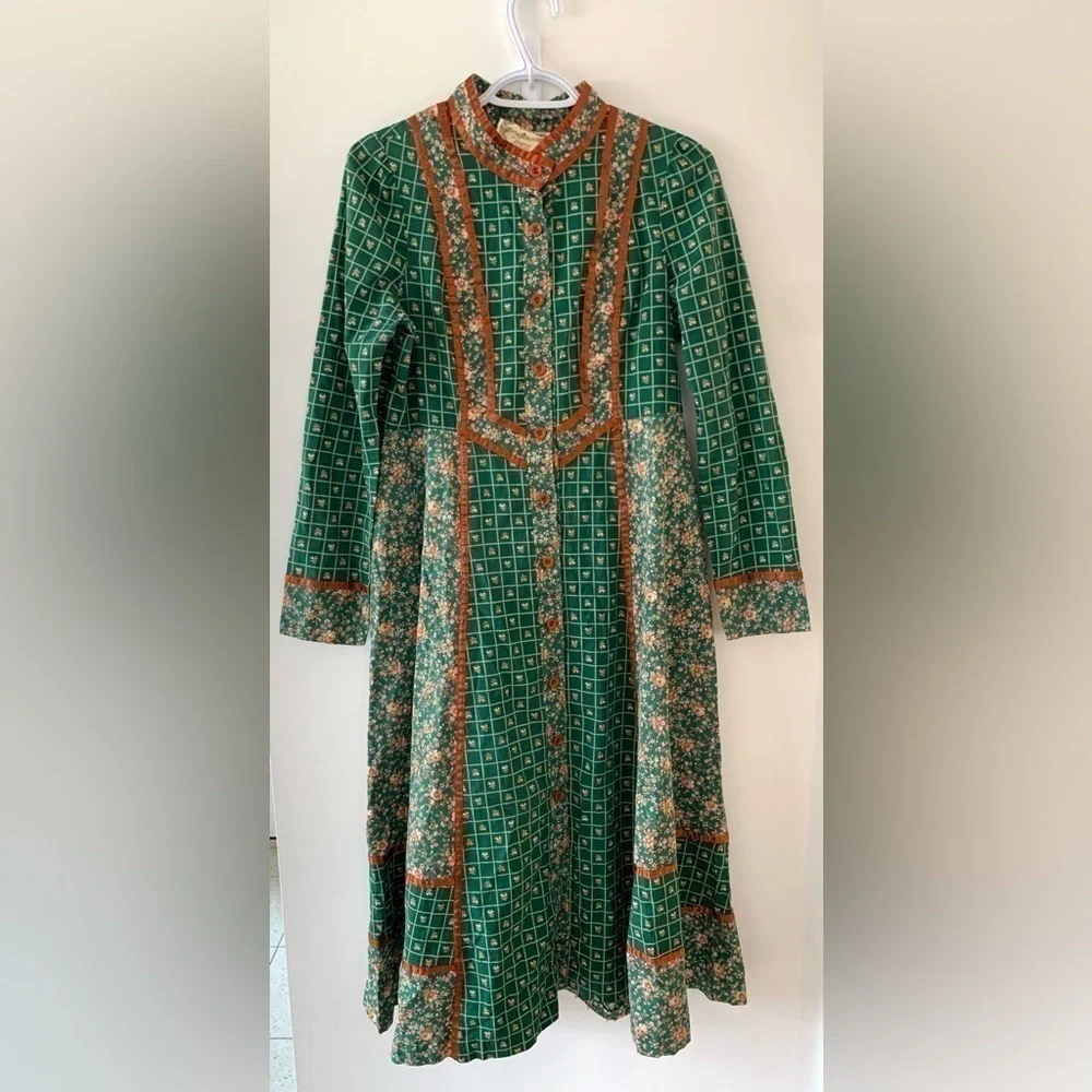 GUNNE SAX Green Floral  Prairie Dress - Picture 3 of 11